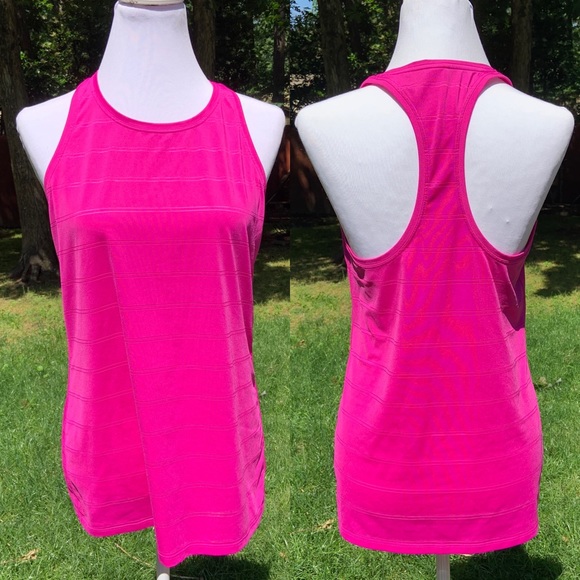 Athleta Tops - 🎈NEW LISTING! Athleta Semi-Fitted Racerback Top